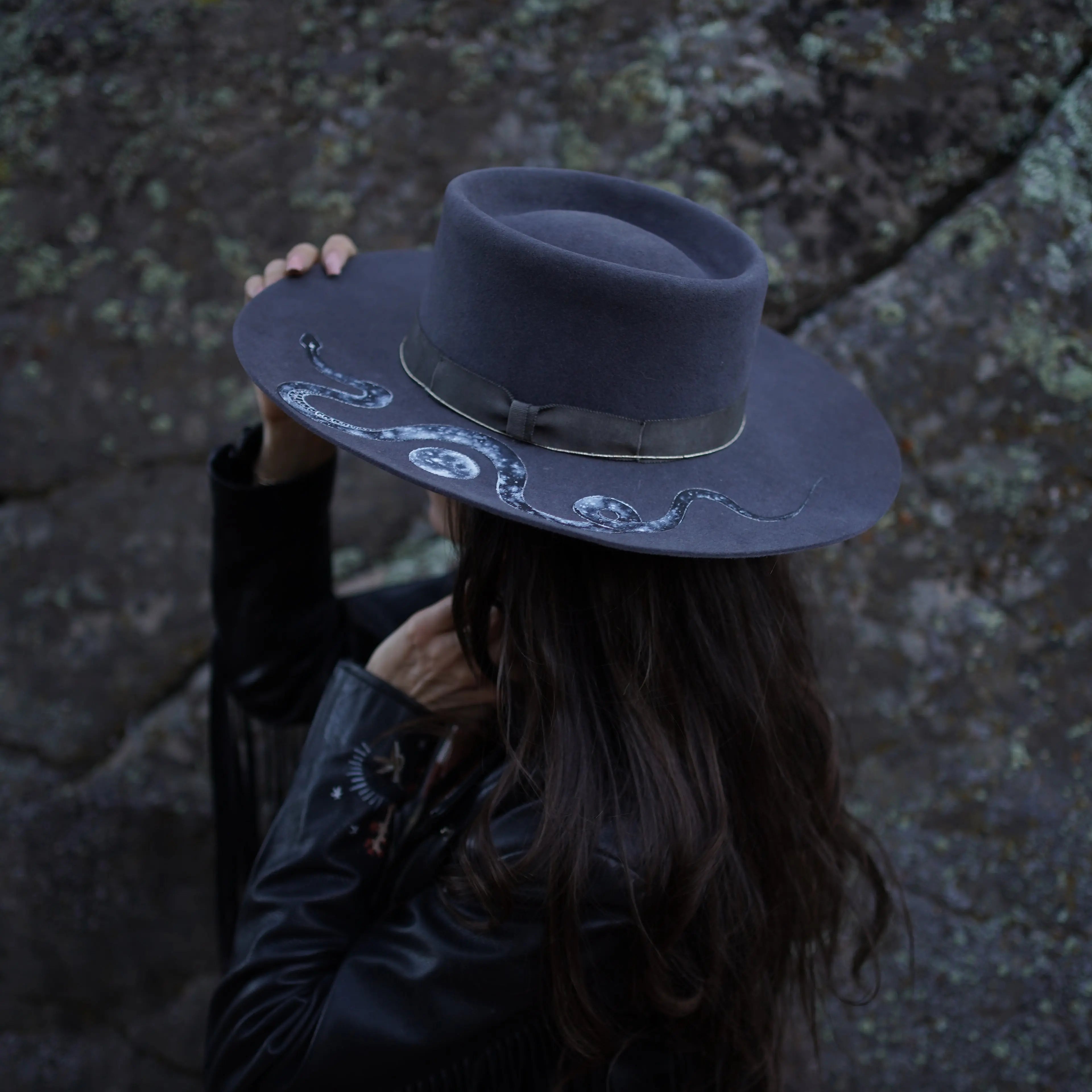 Serpiente Cósmico Hampui Hats