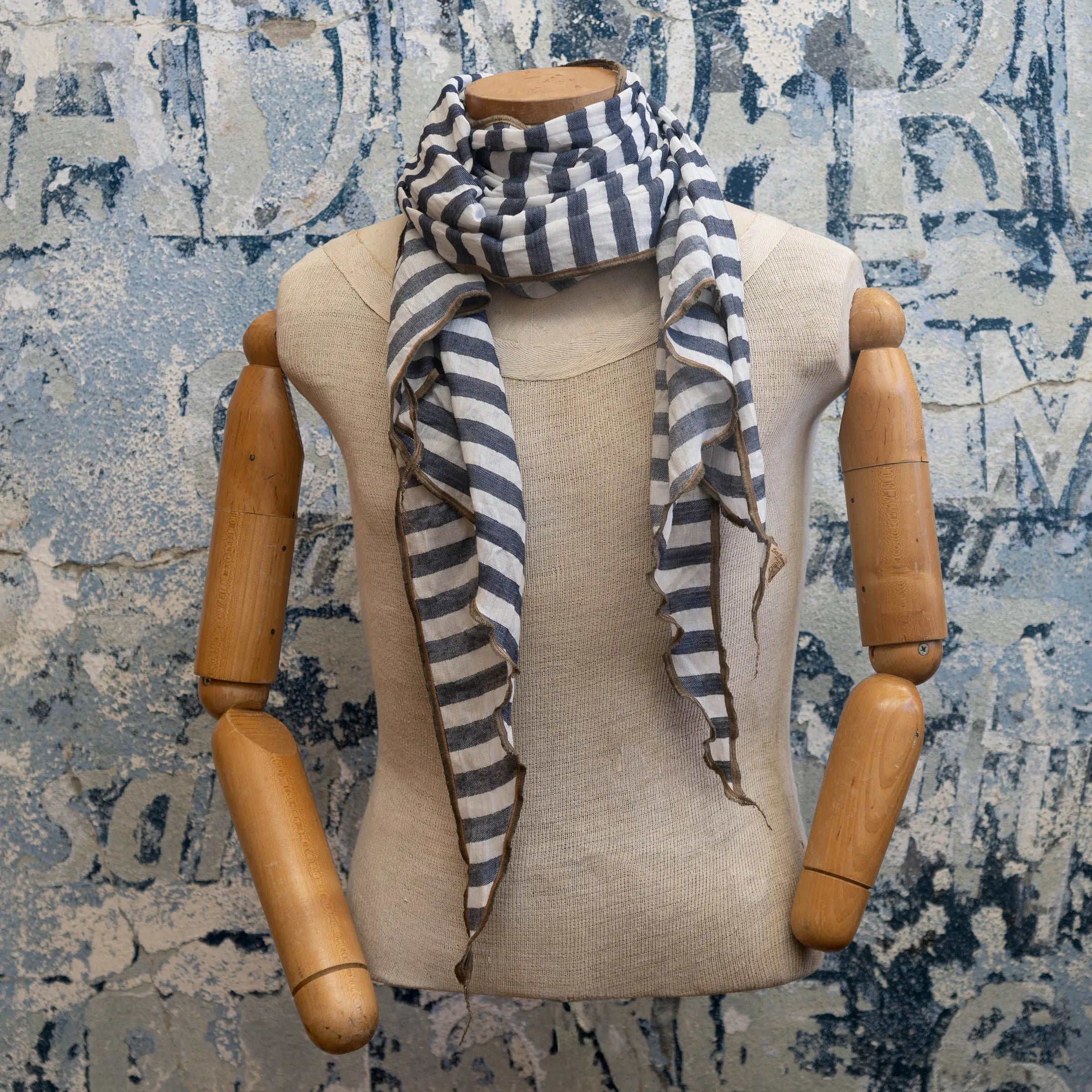 Glen Cove Scarf Late Sunday Afternoon Magazine & Factory