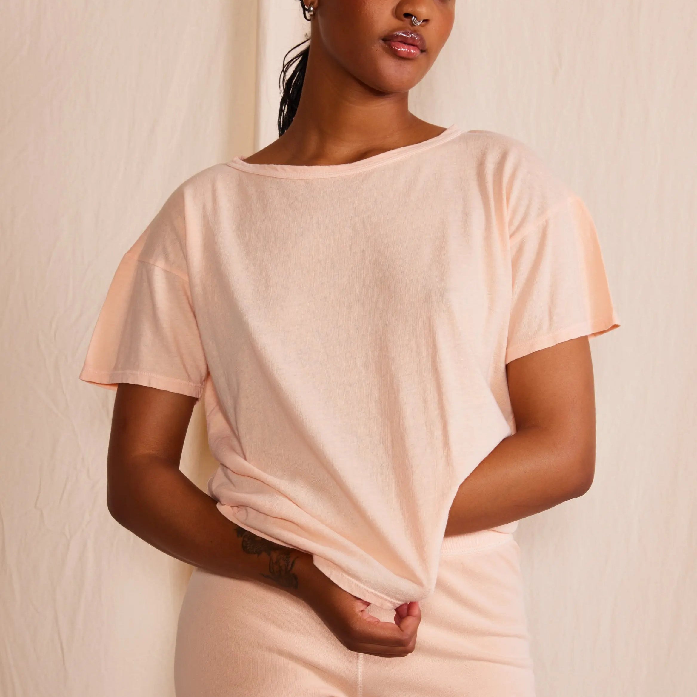 The Easy Tee People of Leisure