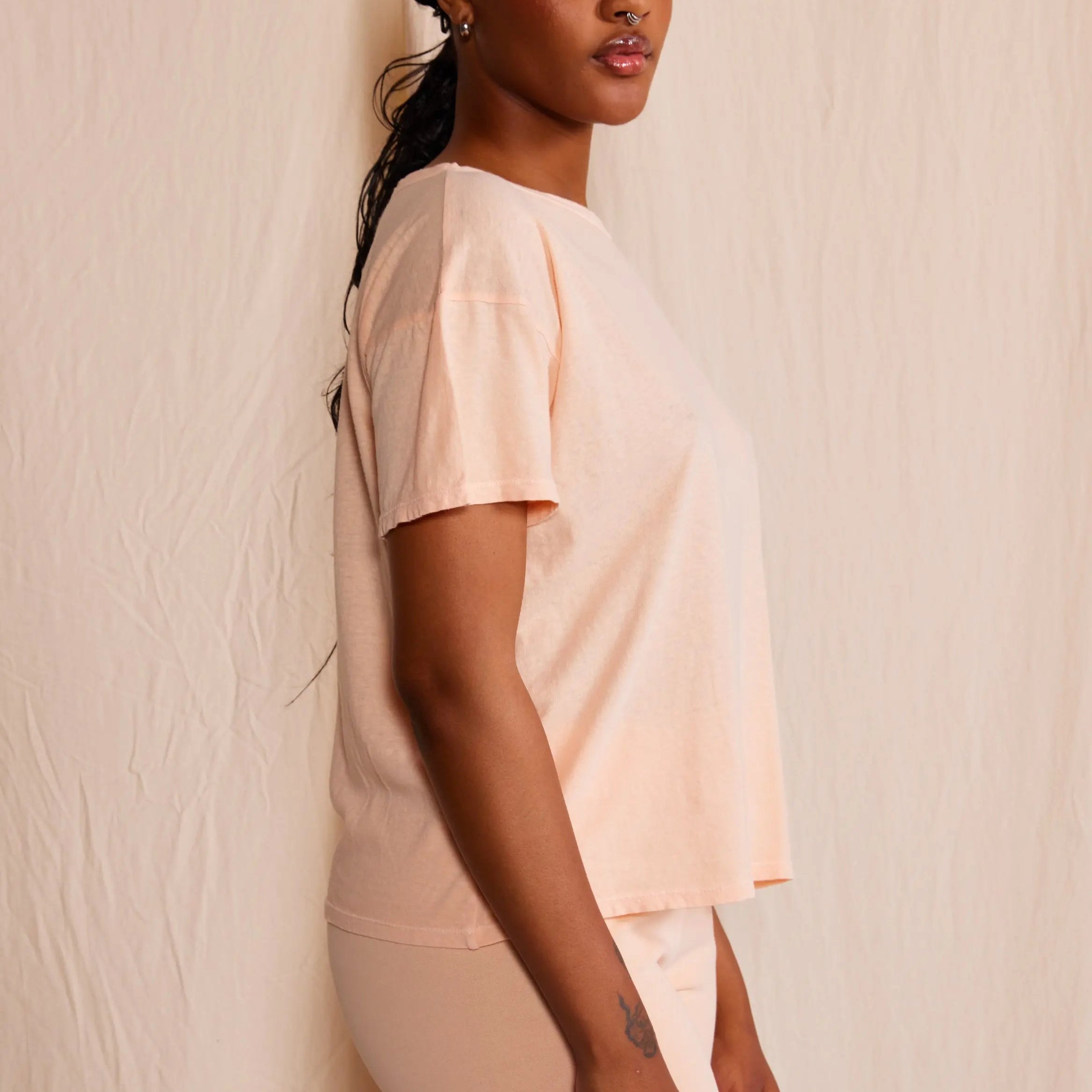 The Easy Tee People of Leisure