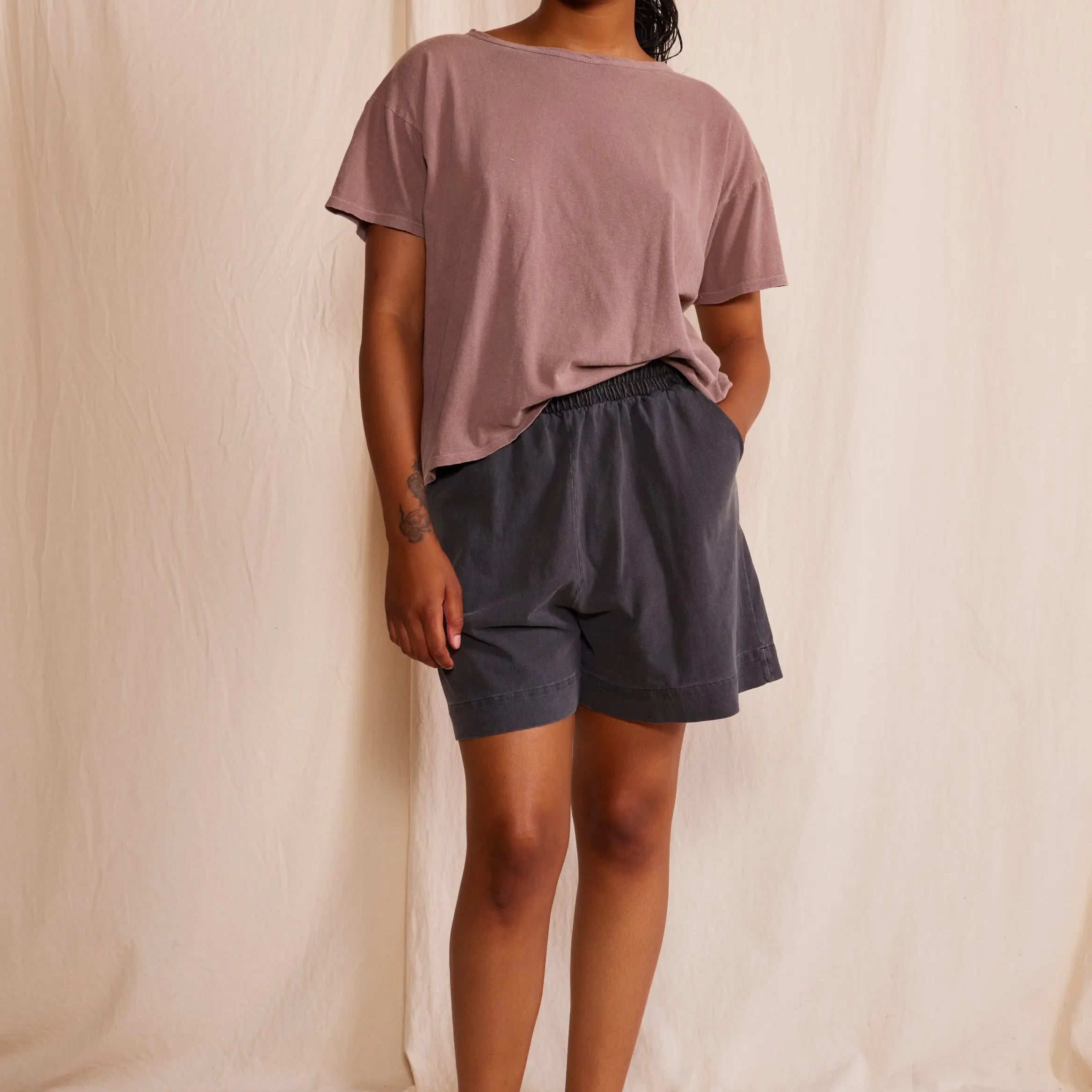 The Easy Tee People of Leisure