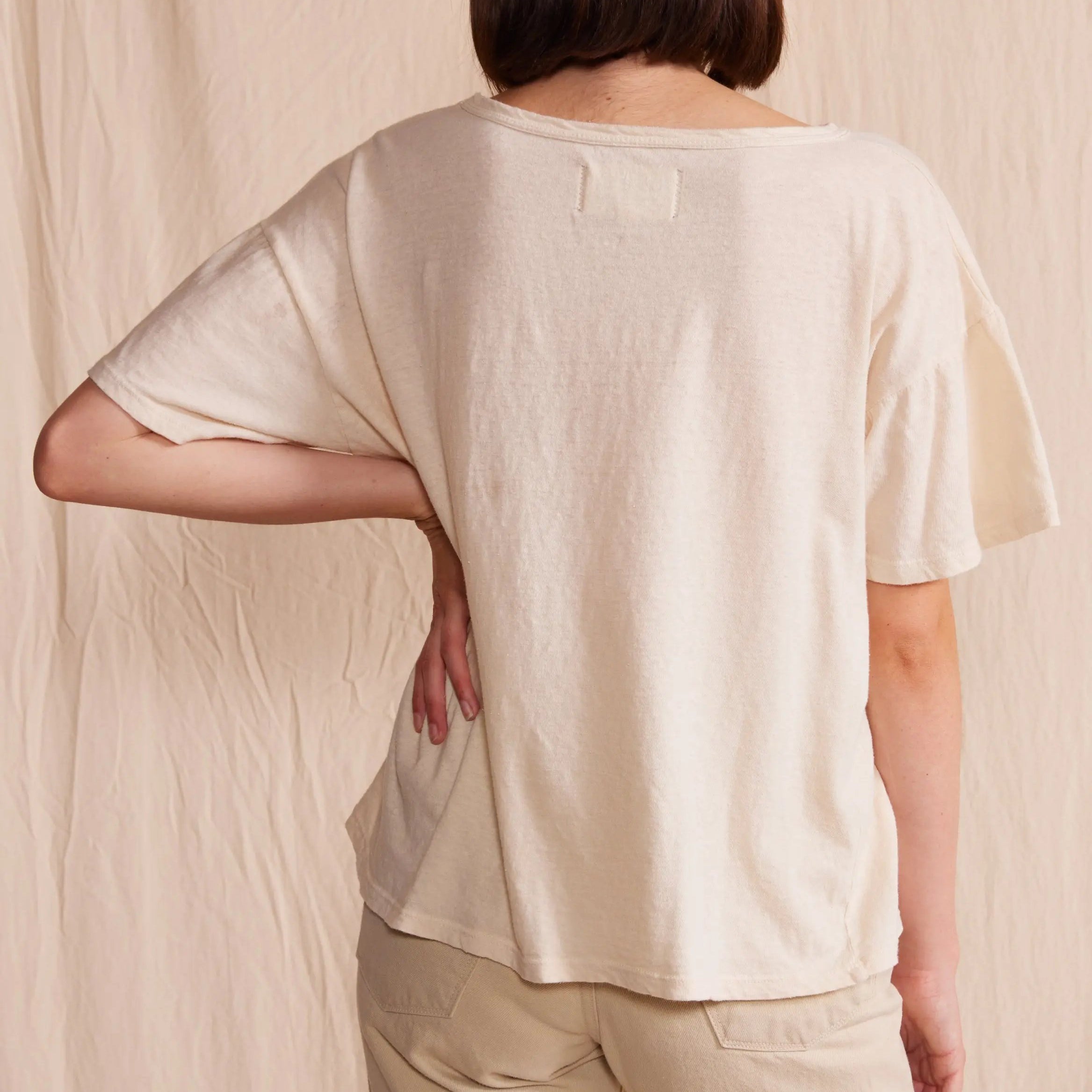 The Easy Tee People of Leisure