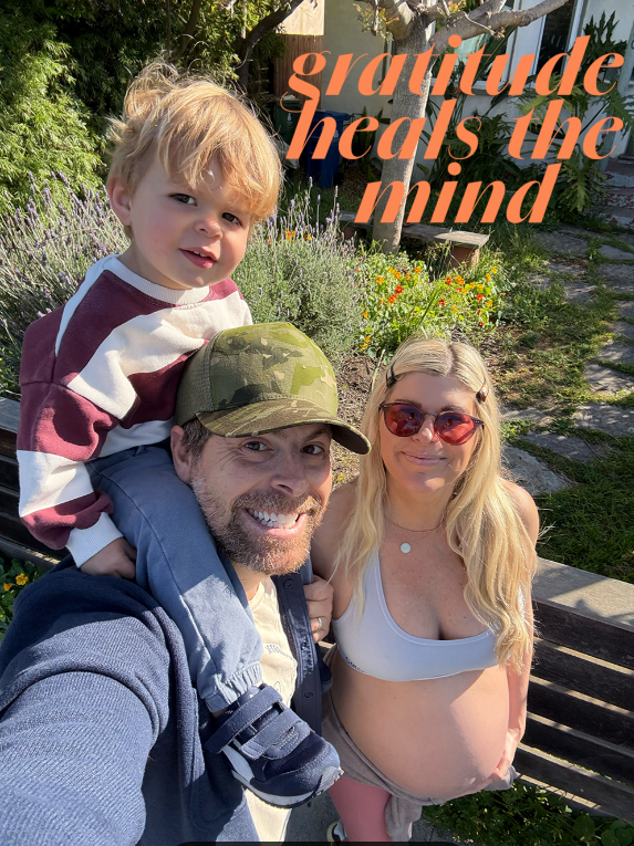 GRATITUDE HEALS THE MIND