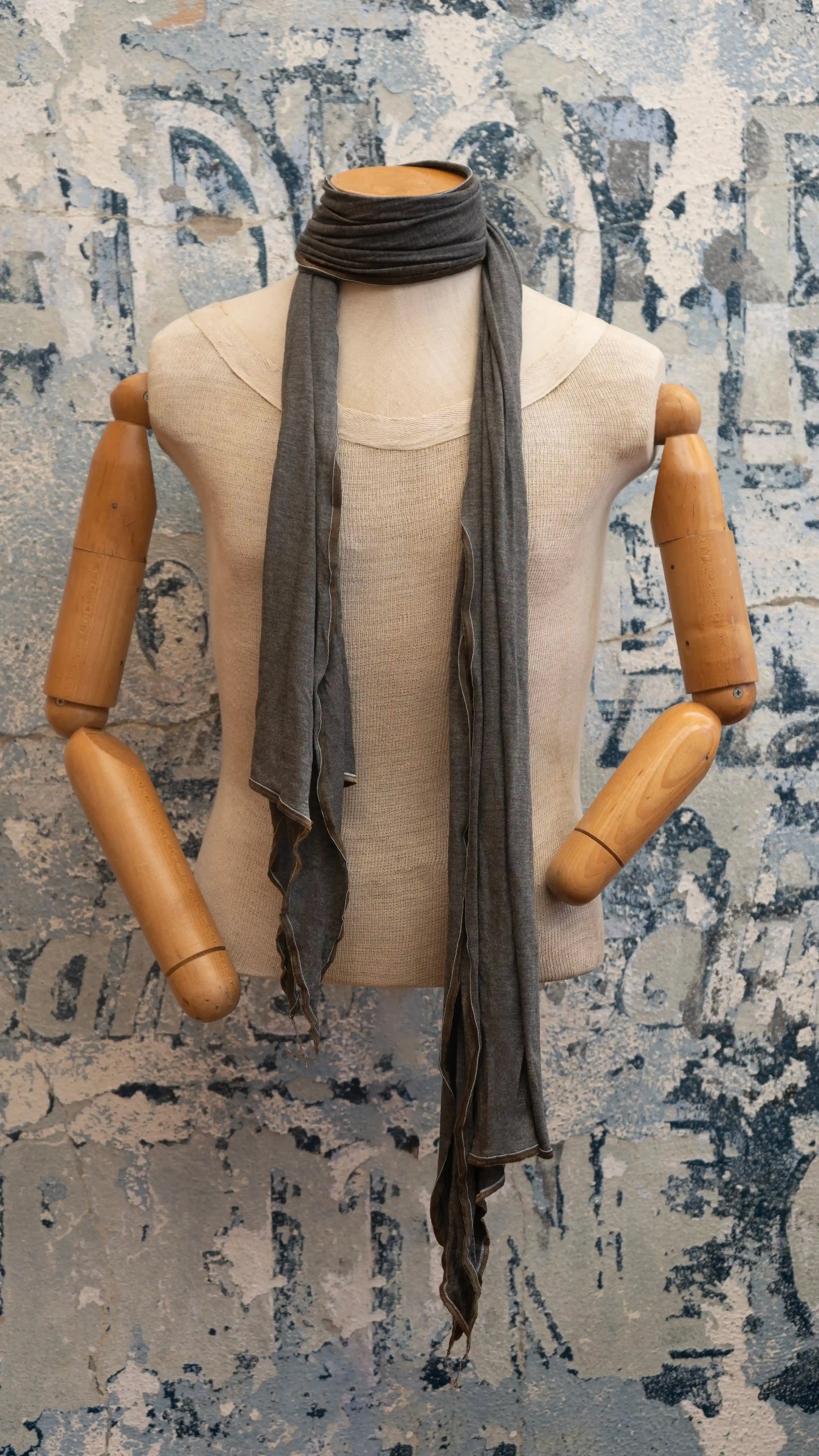 70's T Scarf Late Sunday Afternoon Magazine & Factory
