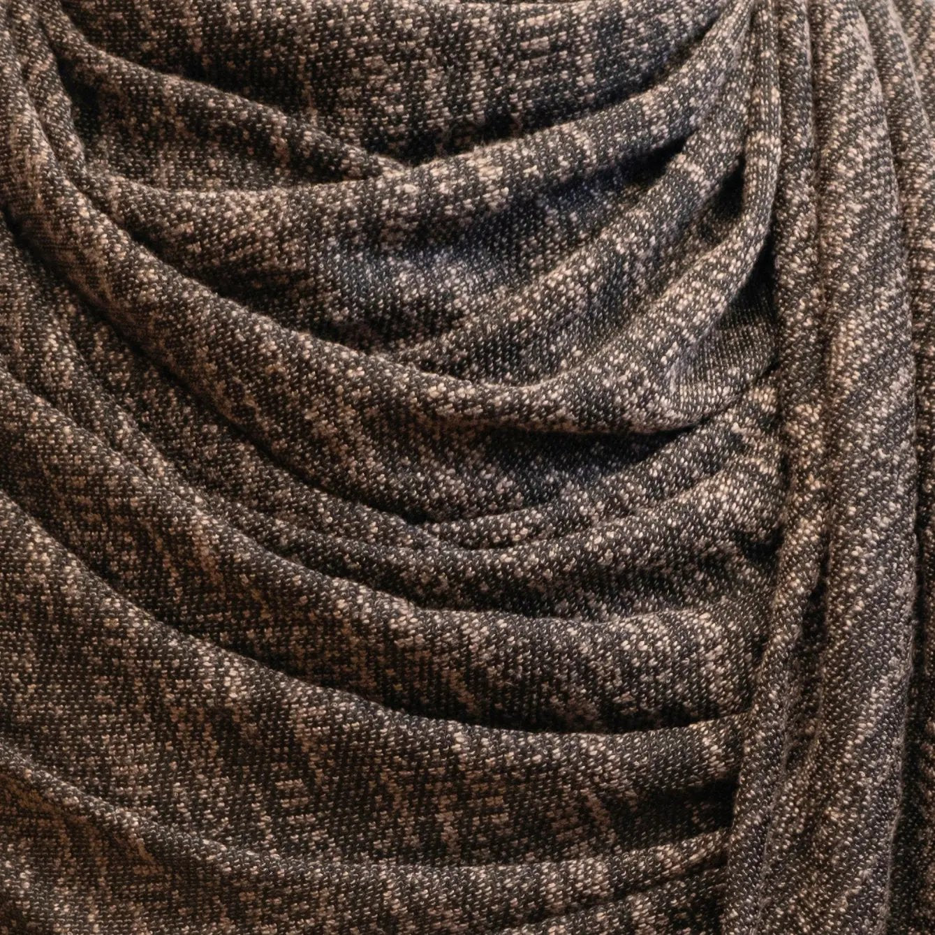 Season of Onyx Scarf Late Sunday Afternoon Magazine & Factory
