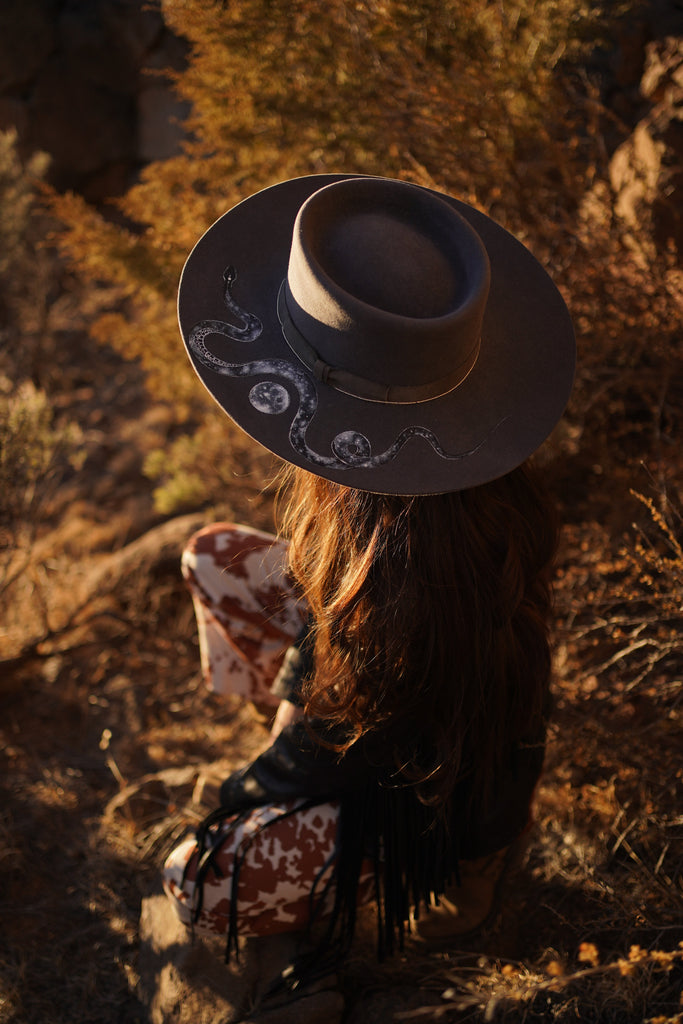 Serpiente Cósmico Hampui Hats