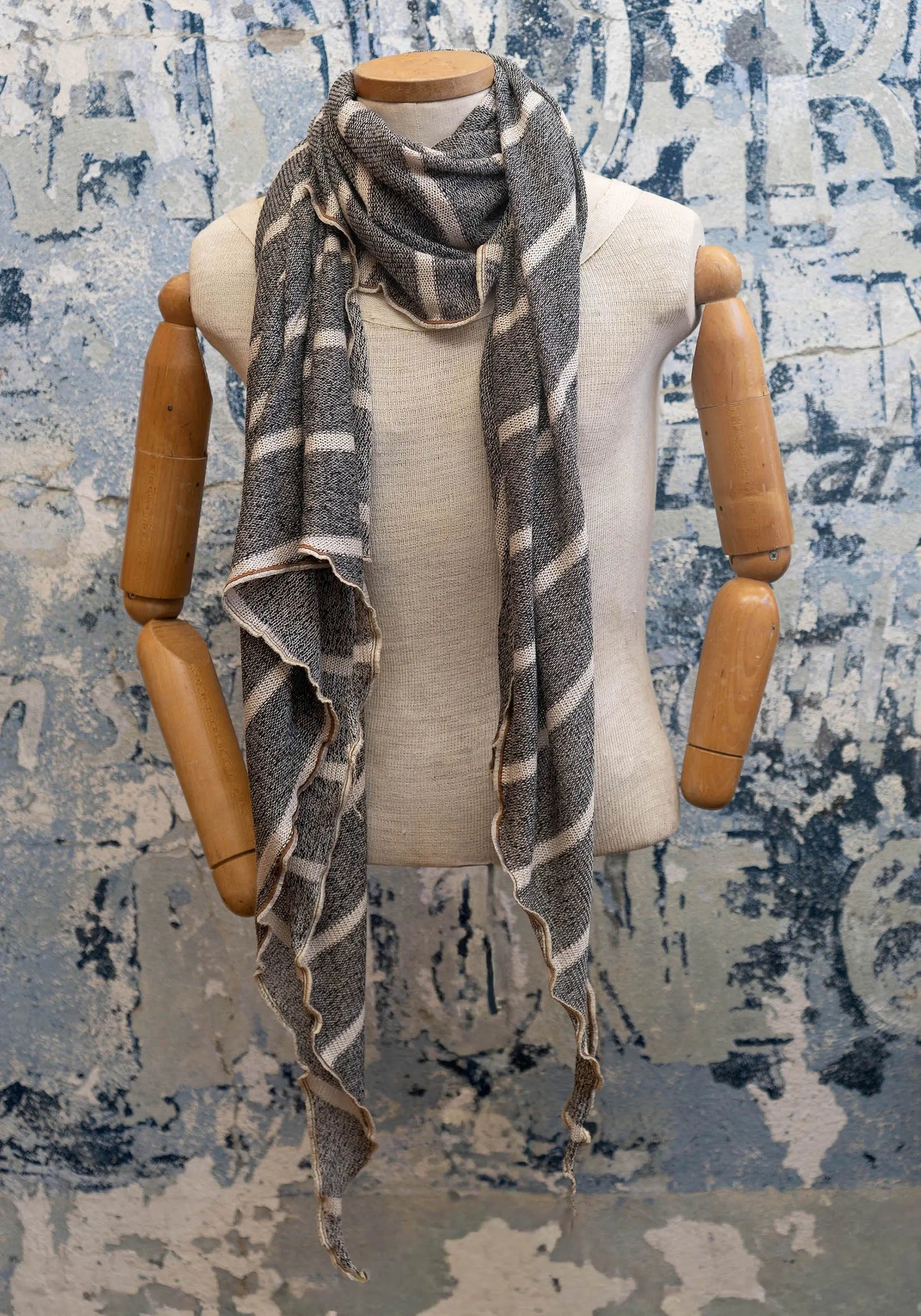 ​ Product title  -  Shop name