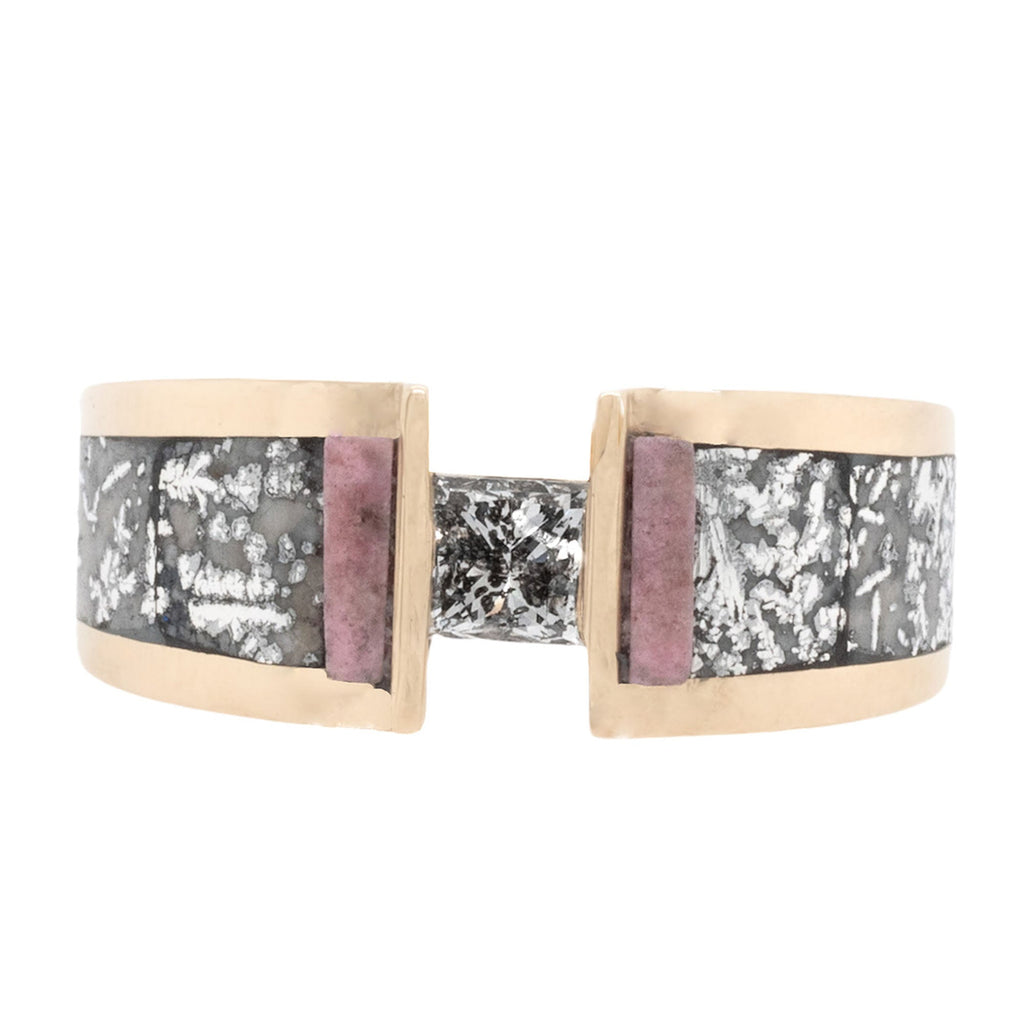 The Sacred Space Ring - Rose Mist Young in the Mountains