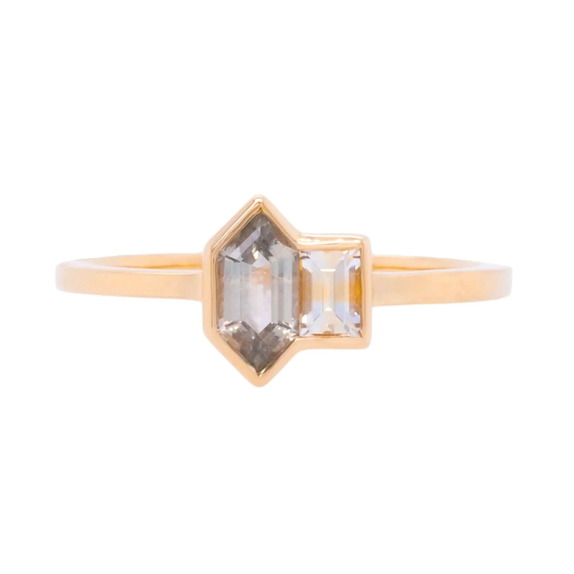 Montana Sapphire Castor Ring No. 3 Young in the Mountains
