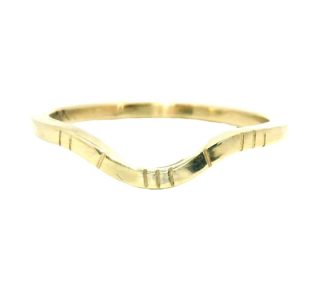 The Arc Ring - Medium Young in the Mountains